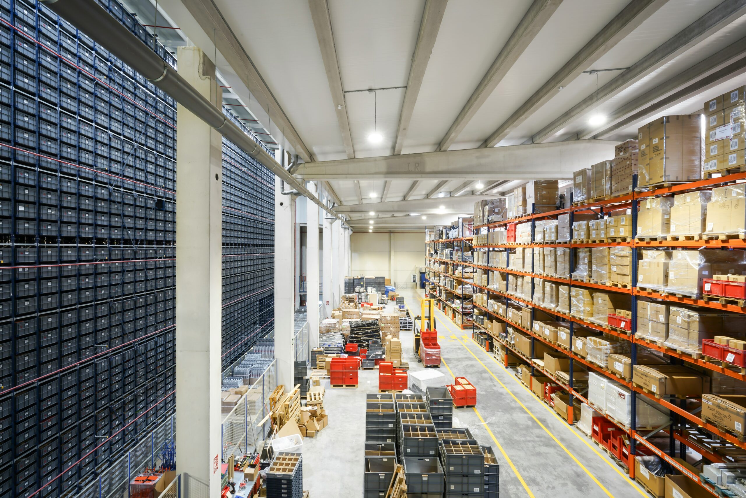 donanım entegrasyonlu özel yazılım mimarisi ve depo el terminali stok takibi